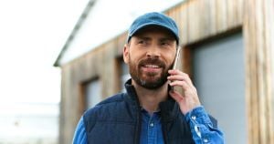 CaucasianManBeardHat